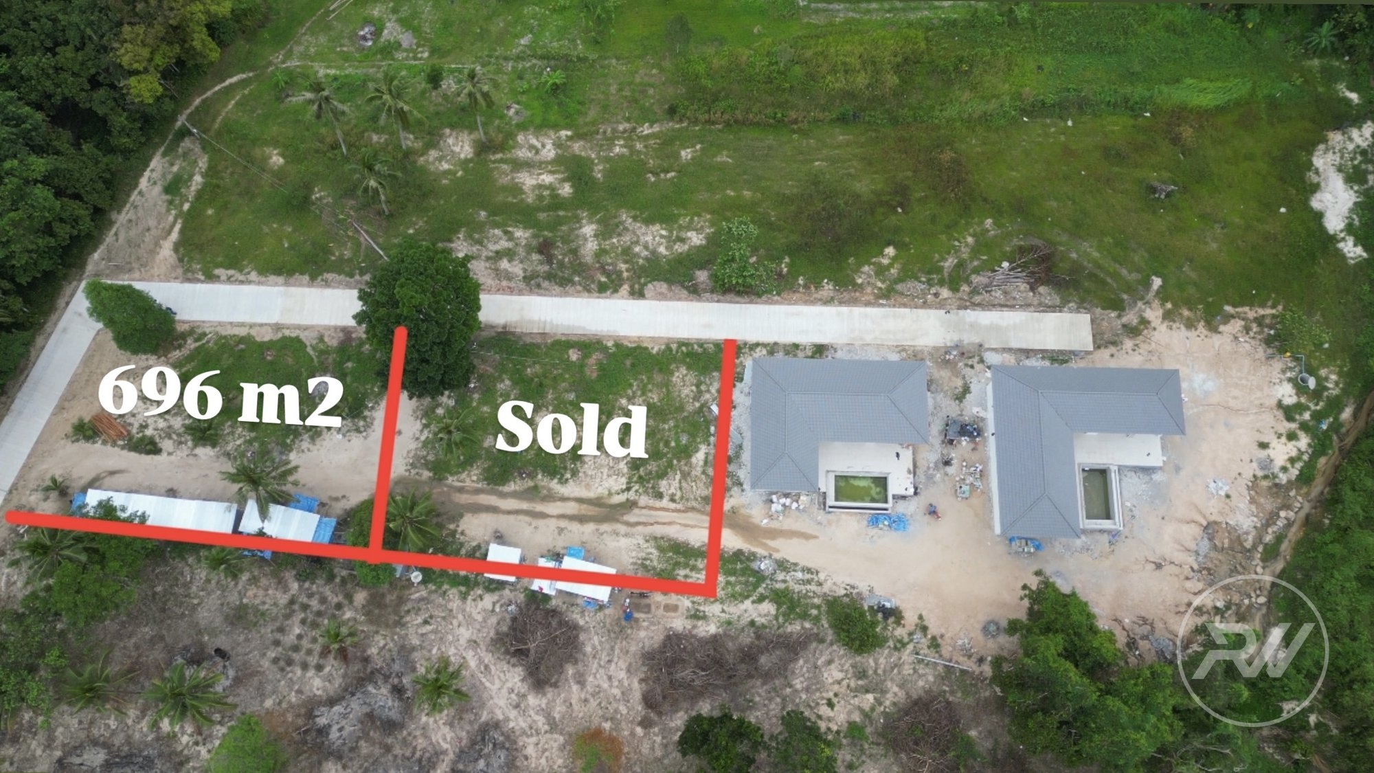 A small plot of land ideal for a villa